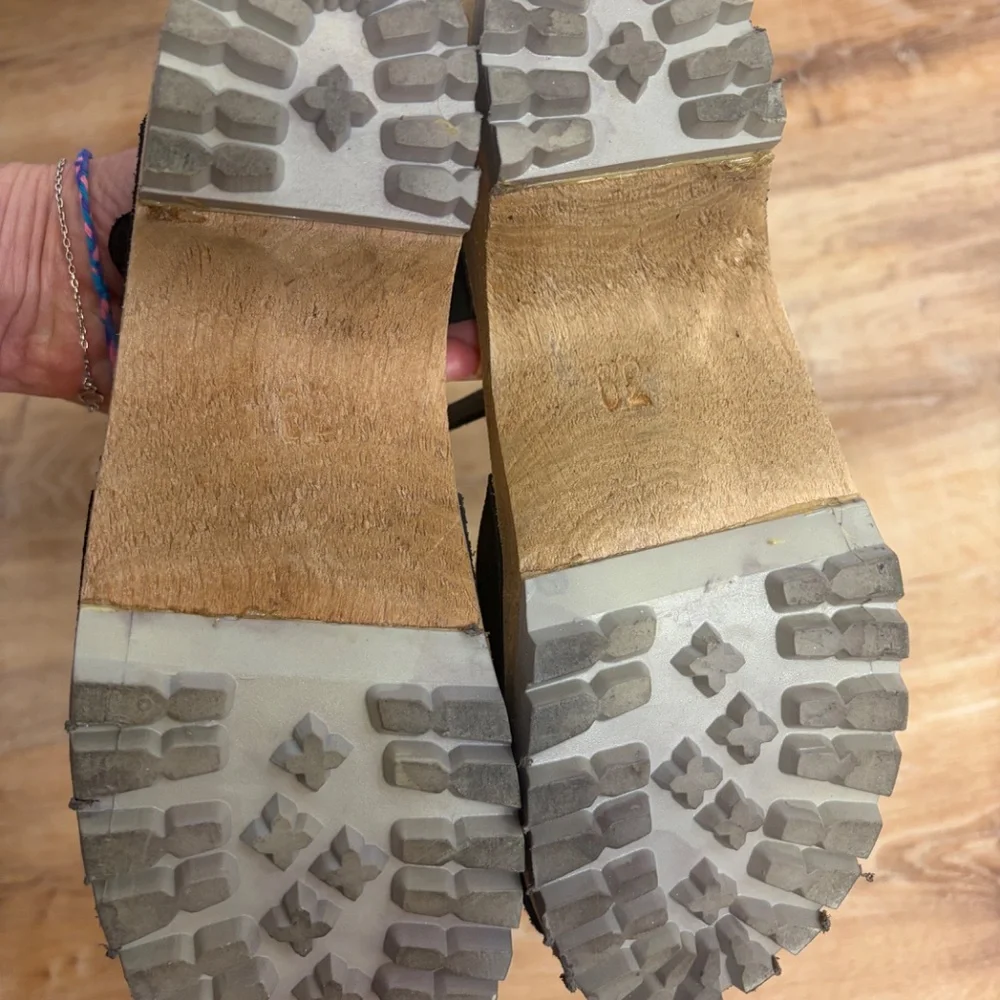 MIA swedish clogs, black suede, size EU 39 - Picture 3 of 8